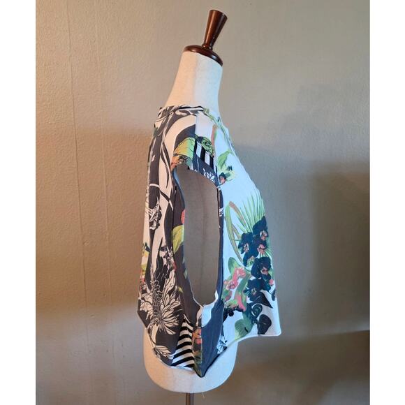 FP Movement Printed Tank Top Cropped SZ Small Activewear Oversized - Picture 2 of 6